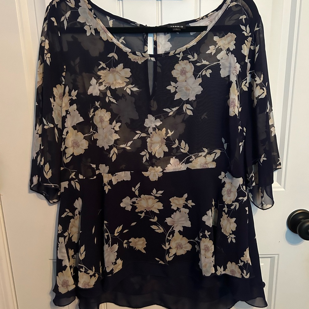 Torrid sheer flower print shirt